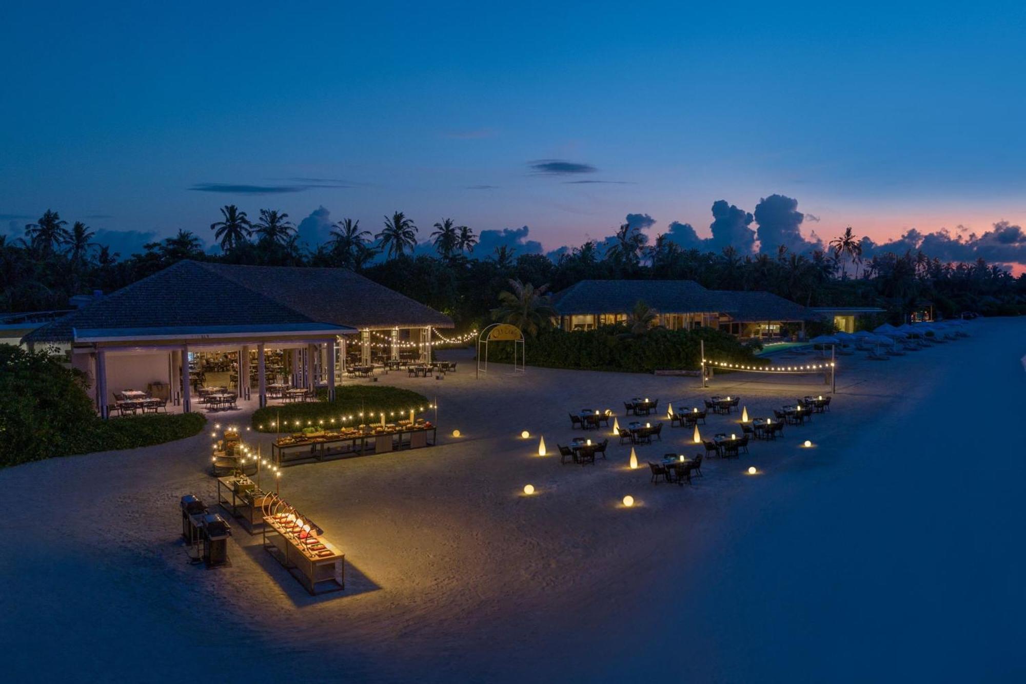 Le Meridien Maldives Resort & Spa Kurendhoo Exterior photo