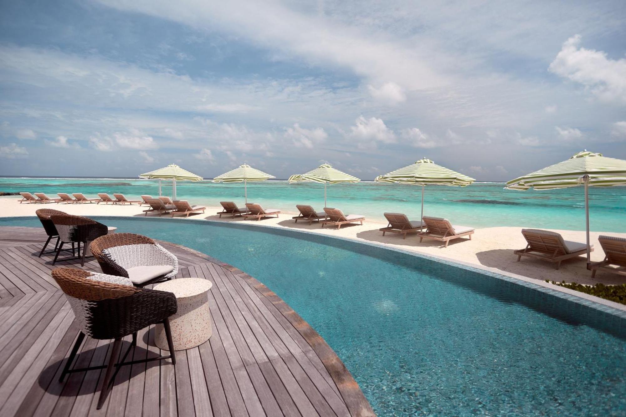 Le Meridien Maldives Resort & Spa Kurendhoo Exterior photo